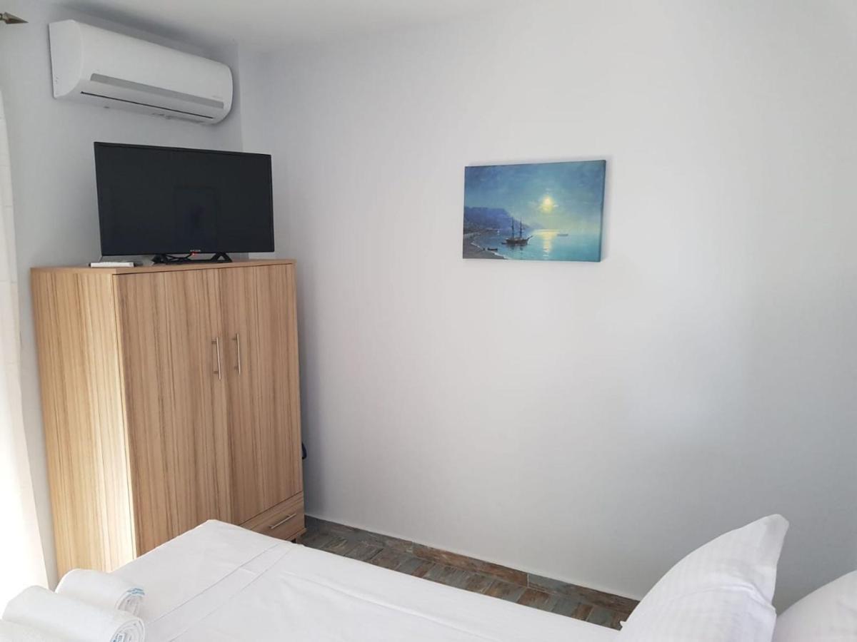 Blue Beach Apartments Офринио Экстерьер фото